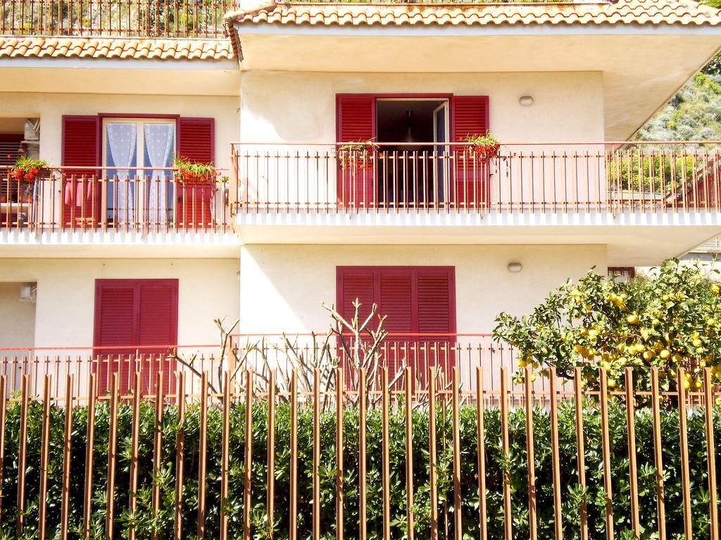 Casa Da Marion Διαμέρισμα Letojanni Εξωτερικό φωτογραφία